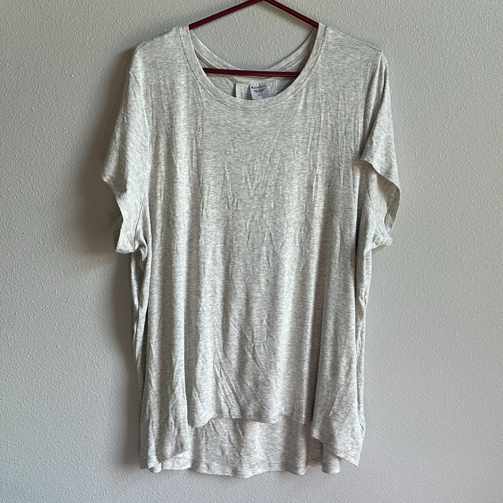 Athleta XL Tall “With ease tee”. Light Gray Heather Rib
